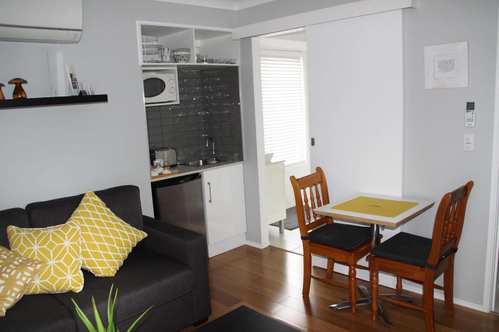 Paperbark Bed & Breakfast Brisbane Exterior photo